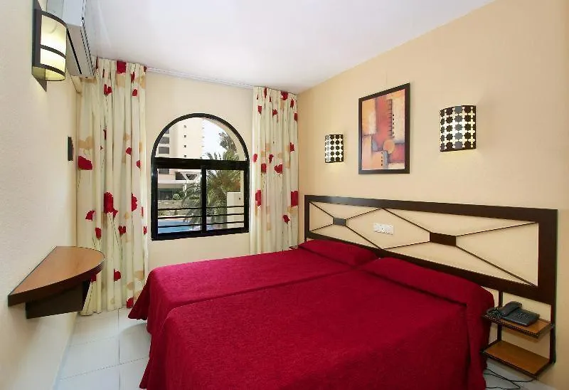 Hotel Puente Real Торремолинос