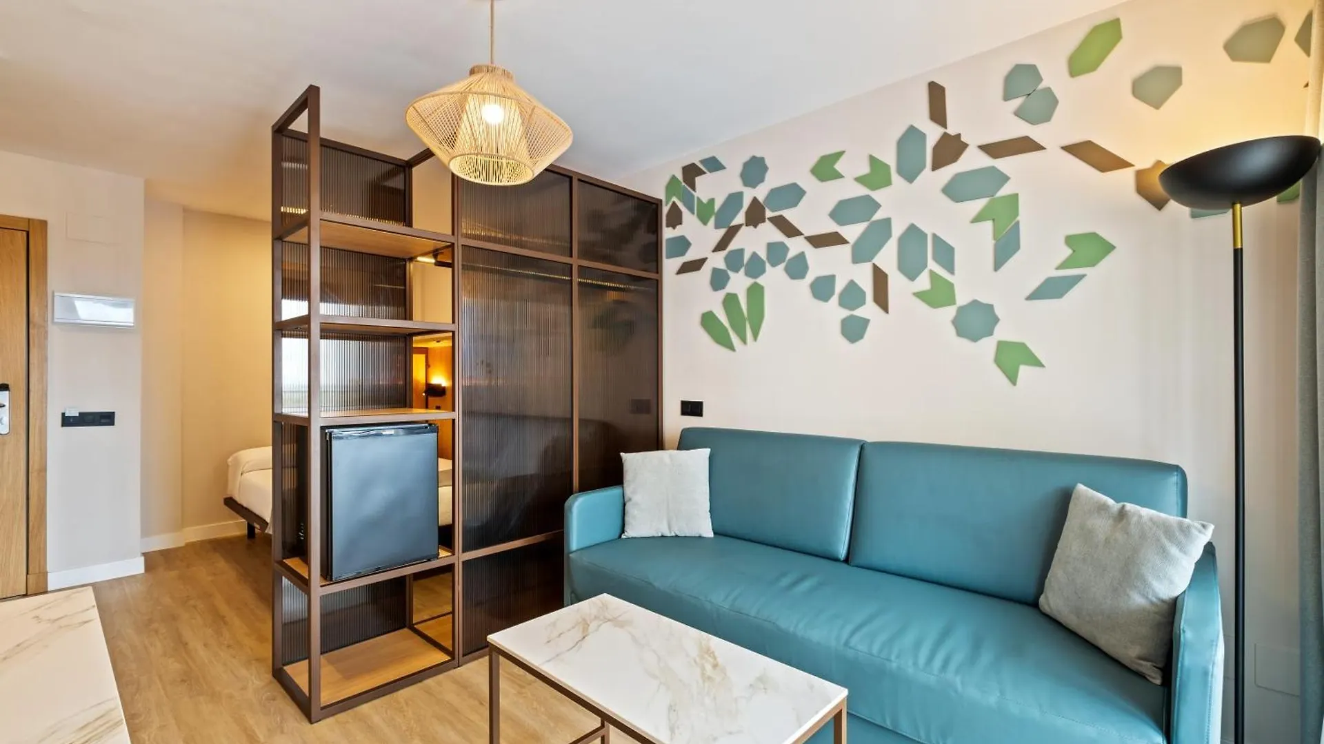 Hotel Puente Real Торремолинос