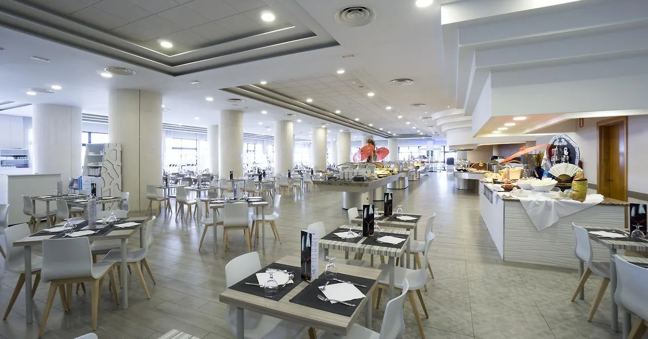 Hotel Puente Real Торремолинос